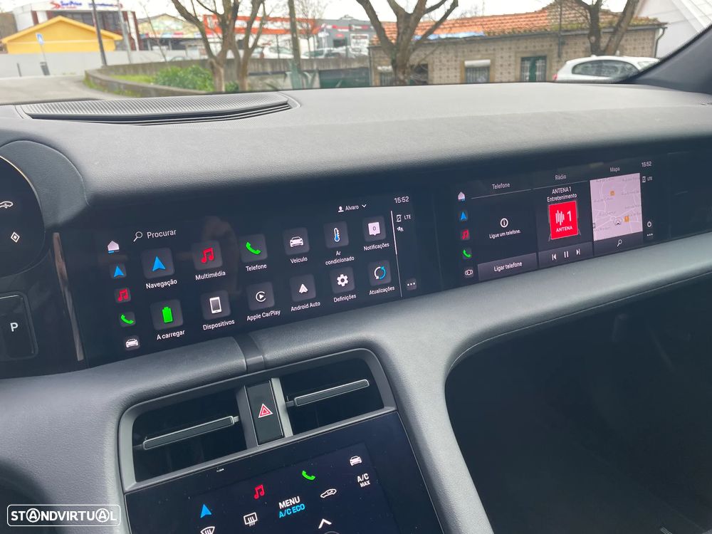 Porsche Taycan Standard - 40