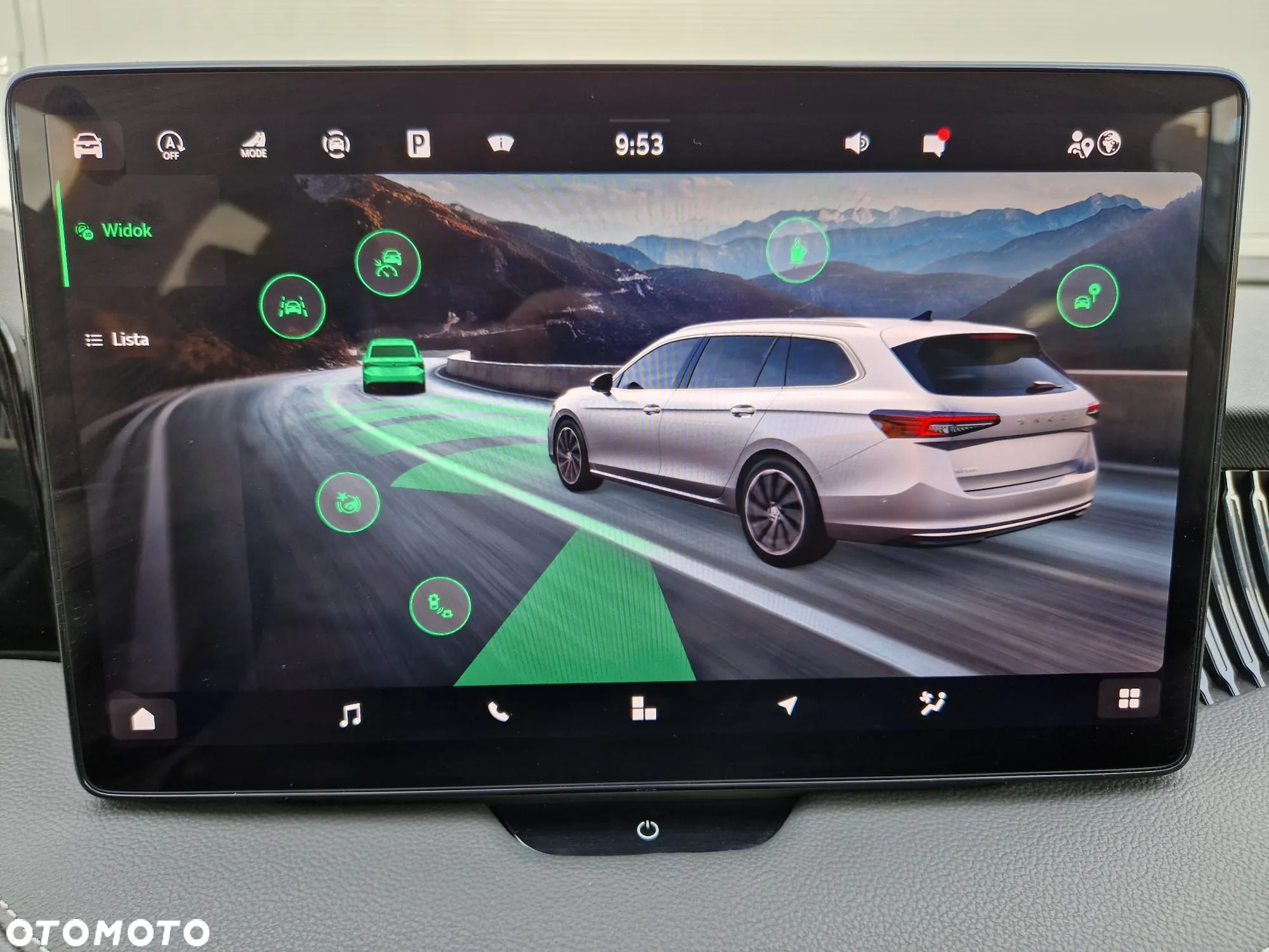 Skoda Superb 2.0 TDI SCR 4x4 L&K DSG - 16