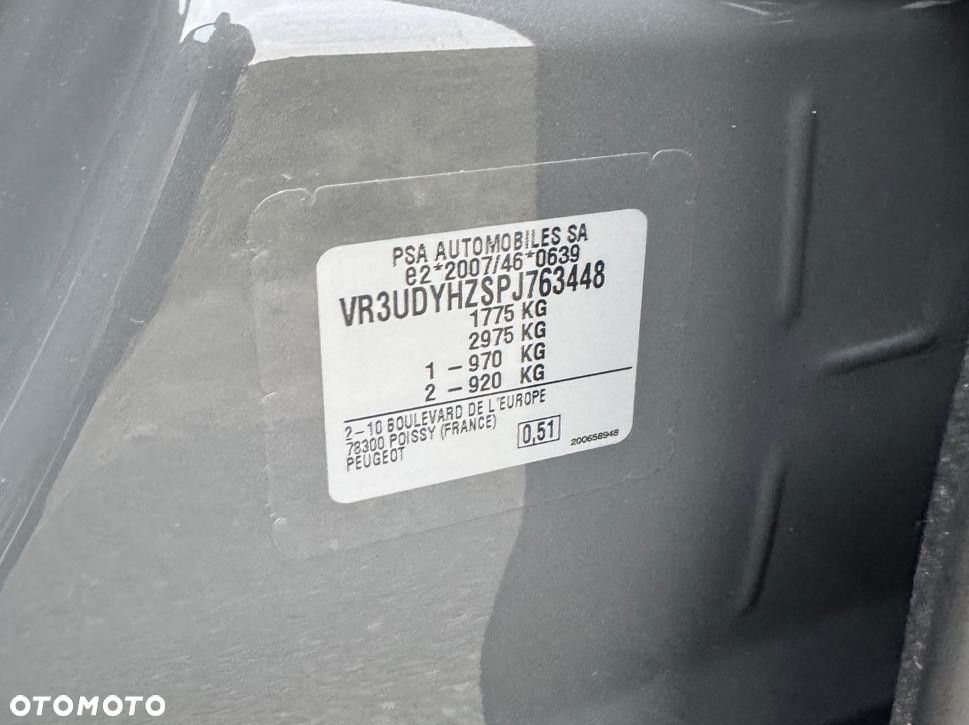 Peugeot 2008 BlueHDi 130 EAT8 Allure - 29