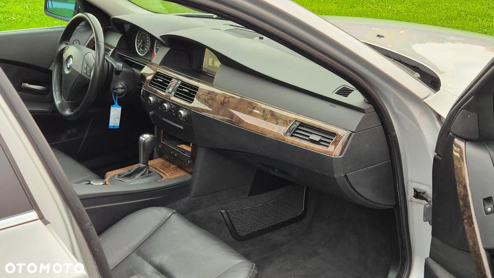 BMW Seria 5 520d Edition Fleet Exclusive - 21