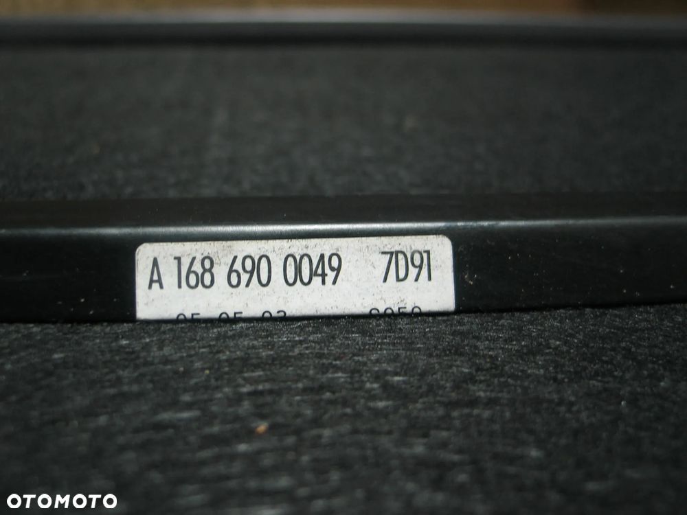 polka bagaznika mercedes A klasa W168 A1686900049 oryginal - 8