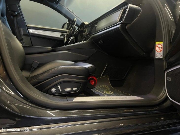 Porsche Panamera 4 E-Hybrid - 20