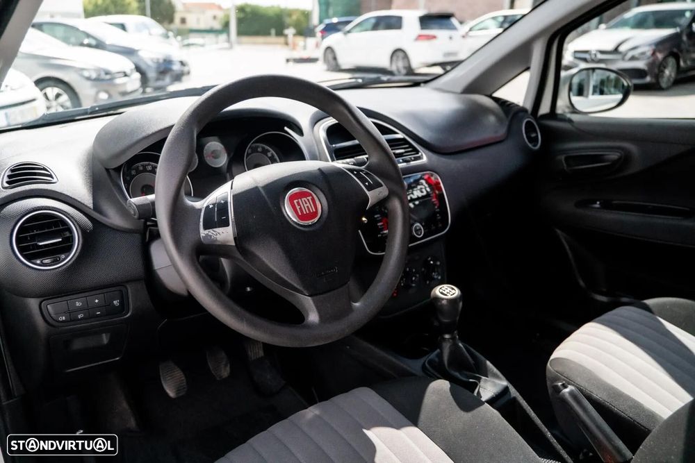 Fiat Punto 1.3 M-Jet Easy S&S — fotografia 3