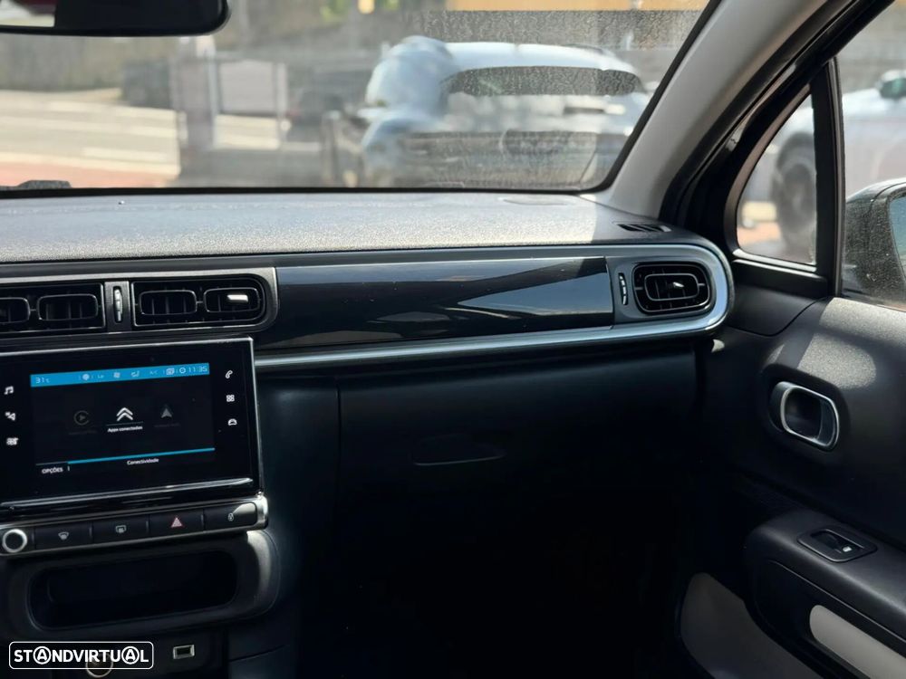 Citroën C3 1.2 PureTech Max - 17