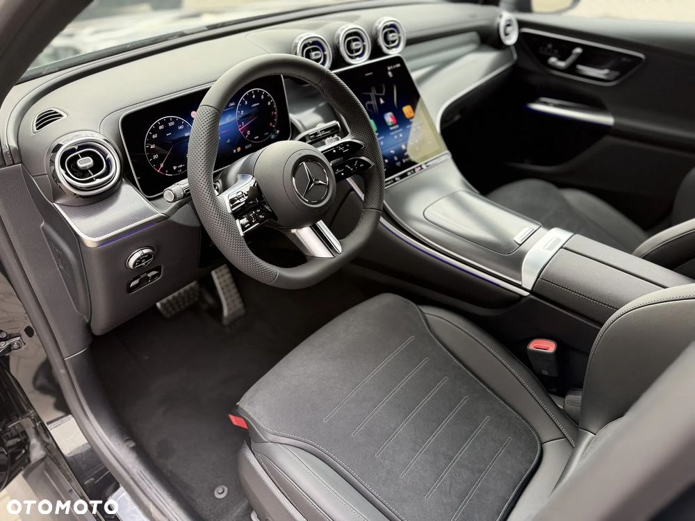 Mercedes-Benz GLC - 23