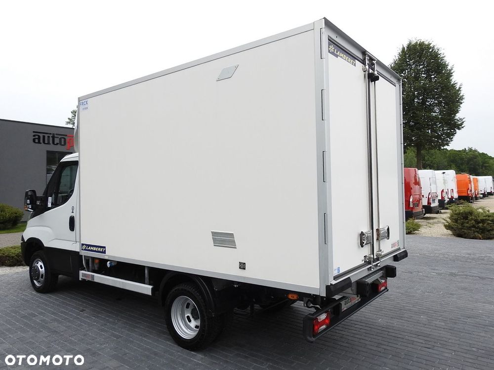 Iveco DAILY 35C15 KONTENER CHŁODNIA -12*C ZASILANIE 230V TEMPOMAT KLIMATYZACJA BLIŹNIACZE KOŁA  150KM - 10