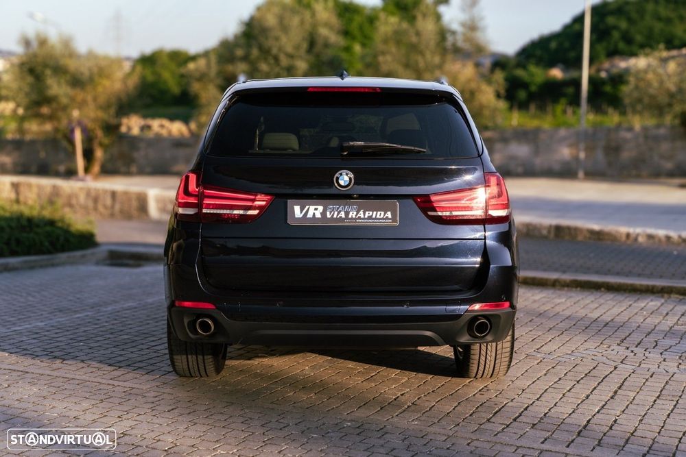 BMW X5 25 d sDrive Comfort 7L - 6