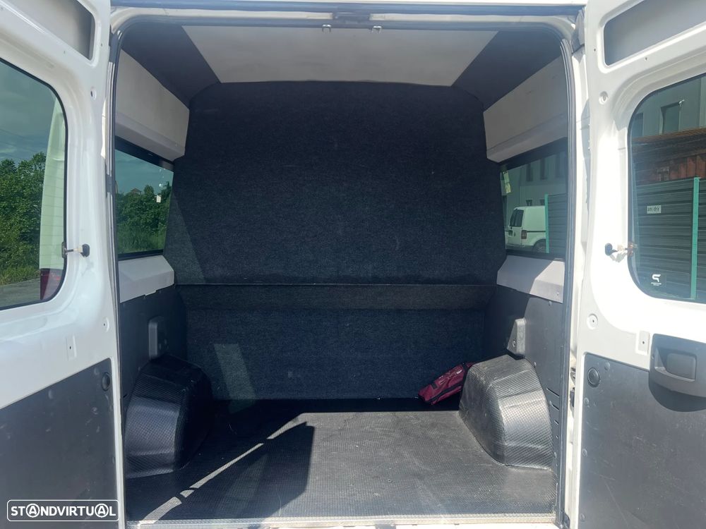 Fiat Ducato 33 2.3 M-Jet LH2 Vidrado 9L - 10