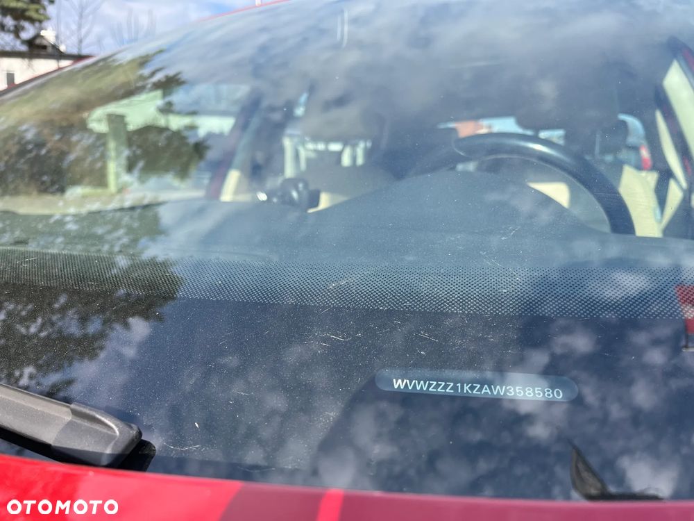 Volkswagen Golf 2.0 TDI Highline DSG - 12