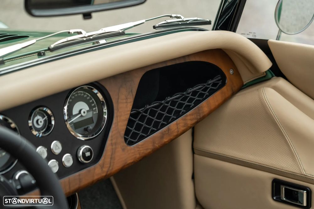 Morgan Plus 4 - 21