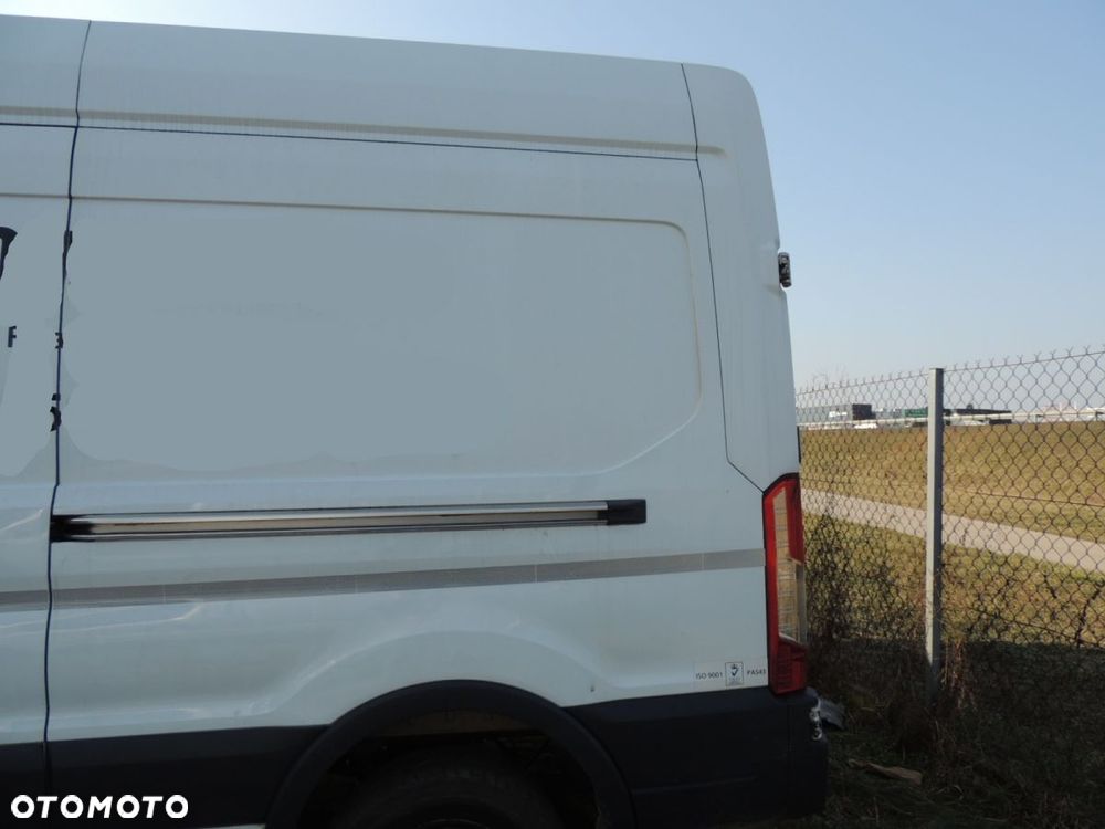 Ćwiartka nadwozia lewy tył Ford Transit MK8 '16 H3L3
