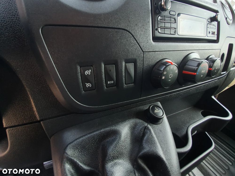 Renault Master - 23