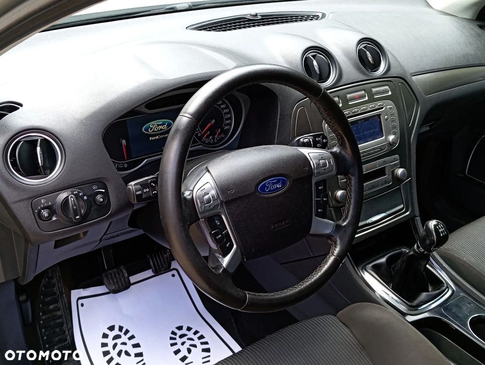 Ford Mondeo 2.0 Viva Titanium - 14