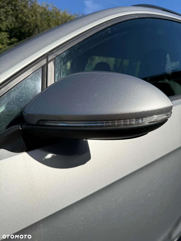 Volkswagen Golf - 4
