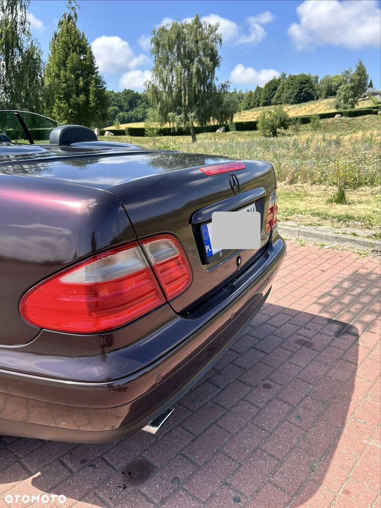 Mercedes-Benz CLK - 4
