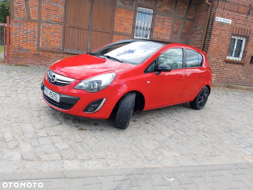 Opel Corsa 1.4 16V Color Edition - 4