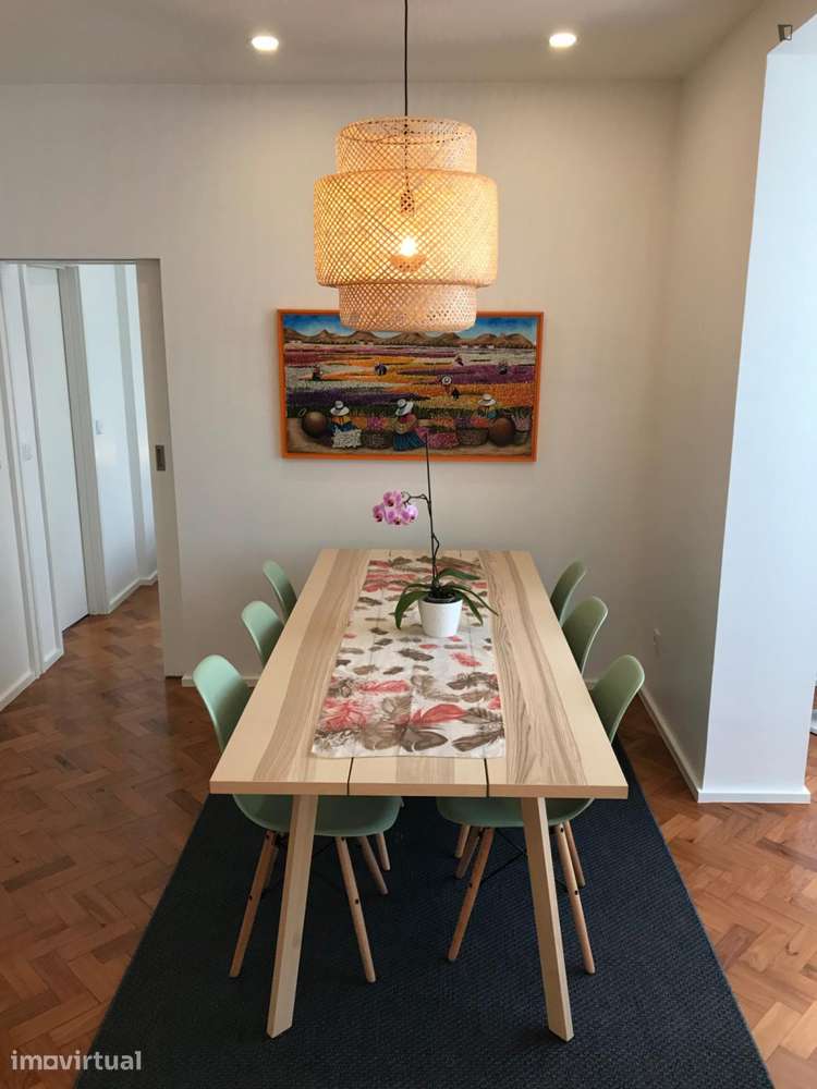 Apartamento com 3 quartos - localizado em Ramalde Porto - Grande imagem: 2/15