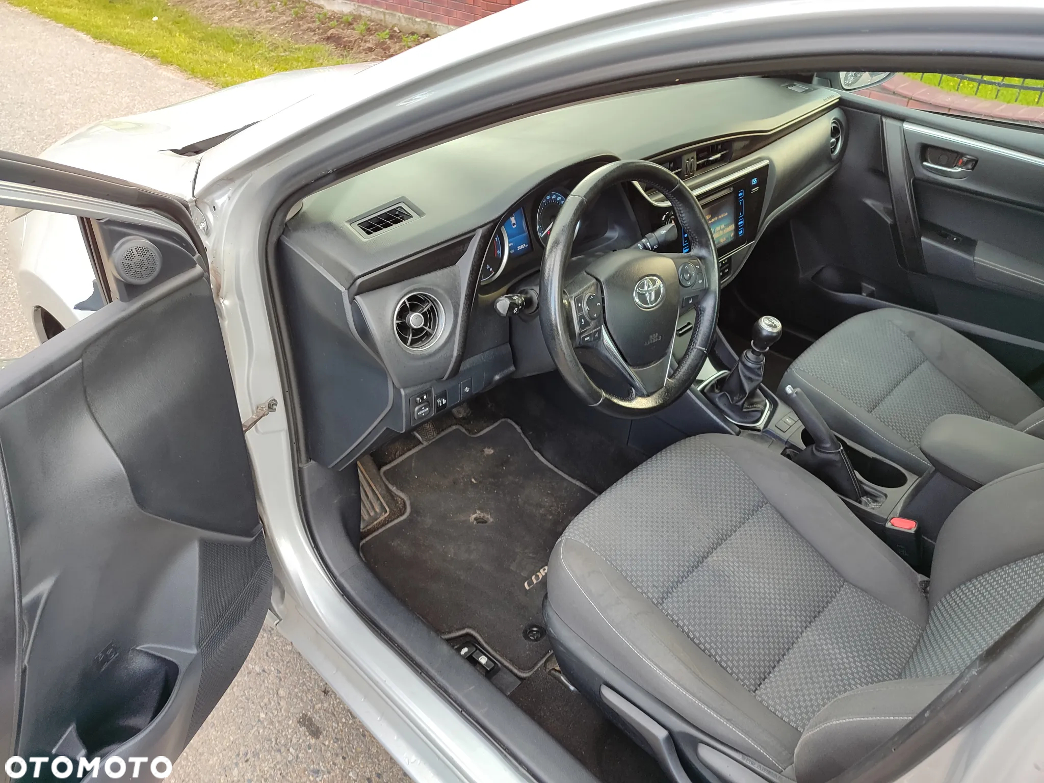 Toyota Corolla 1.6 Comfort - 7