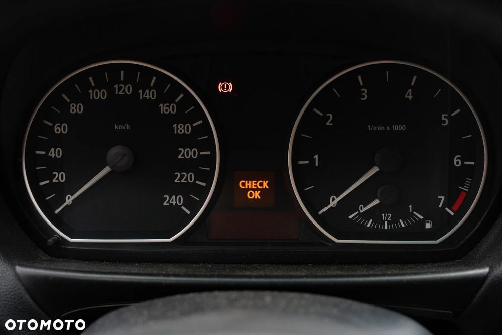 BMW Seria 1 - 9