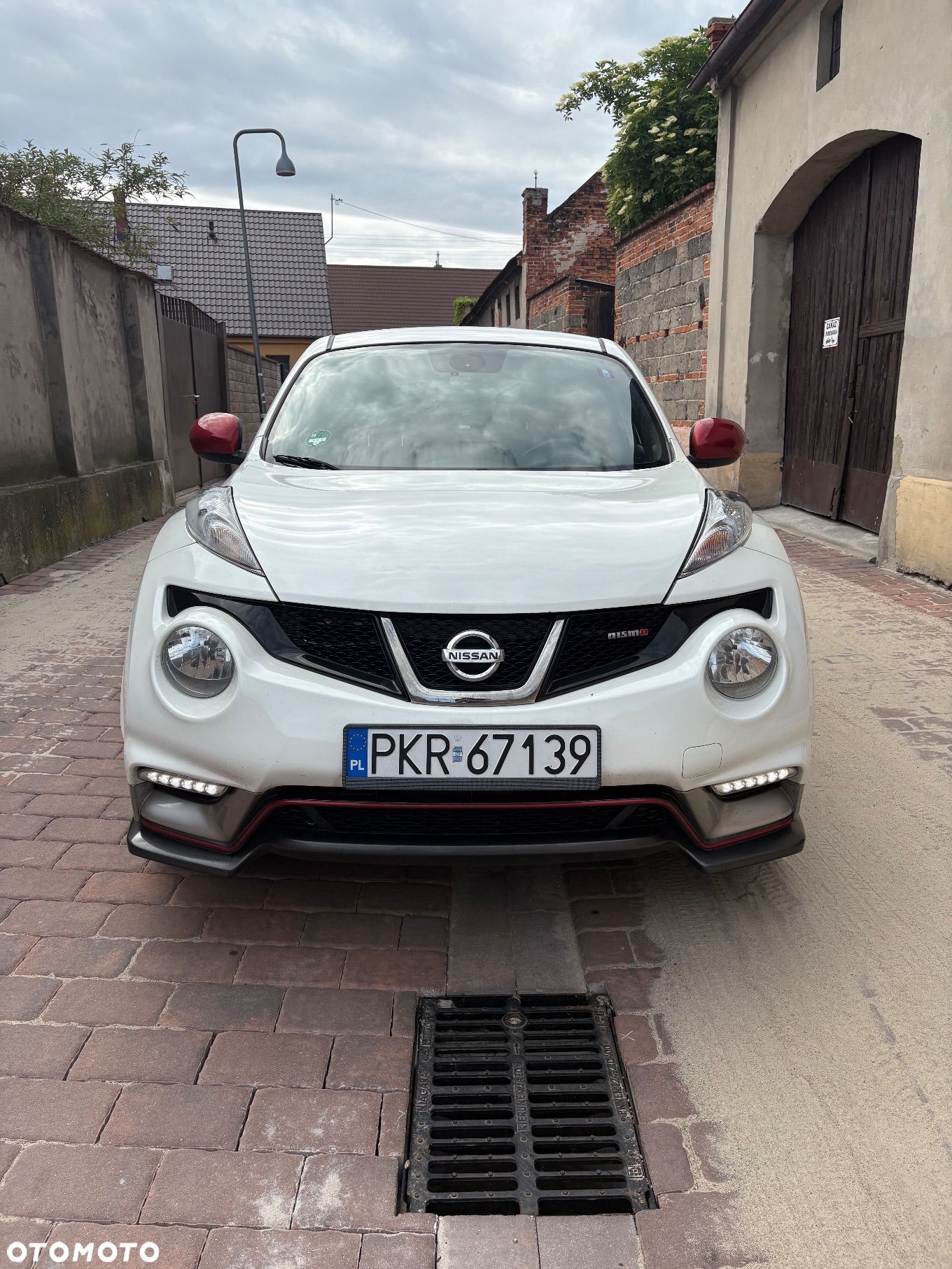 Nissan Juke 1.6 T Nismo - 1