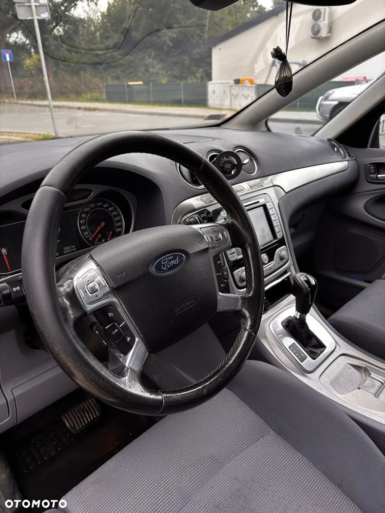 Ford S-Max 2.0 TDCi DPF Titanium - 8