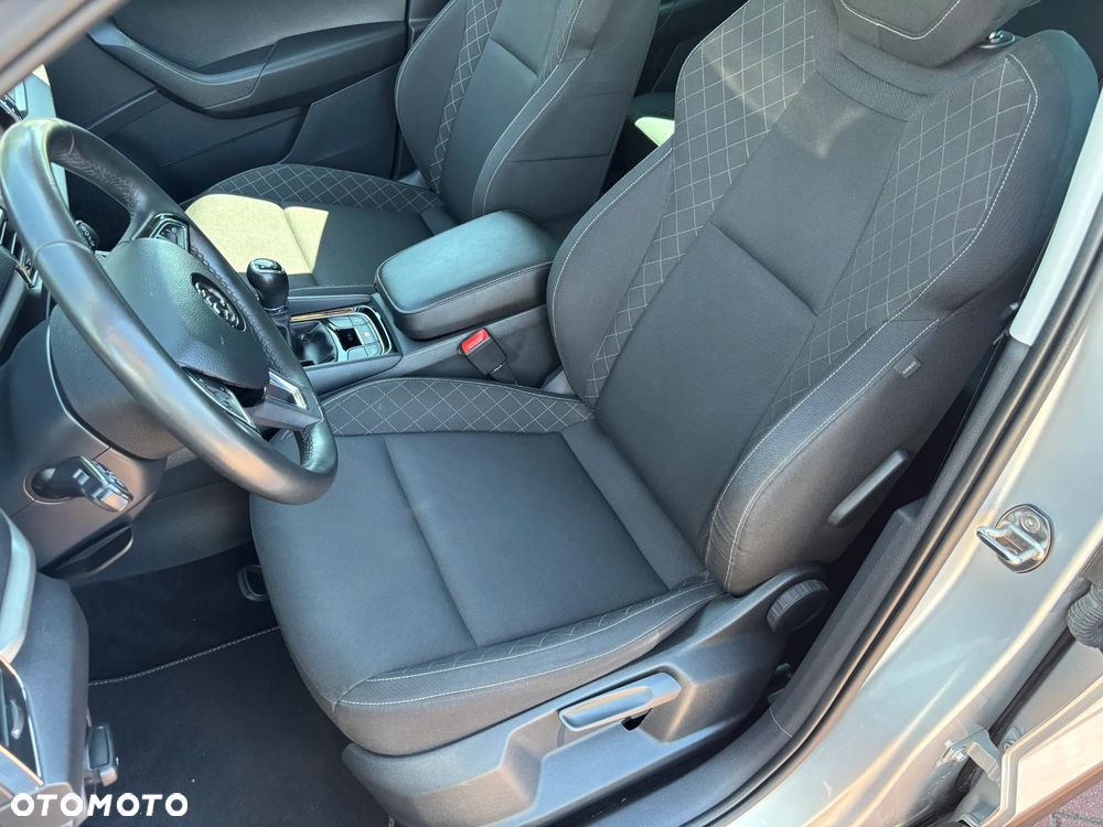 Skoda Karoq 2.0 TDI SCR Ambition - 11