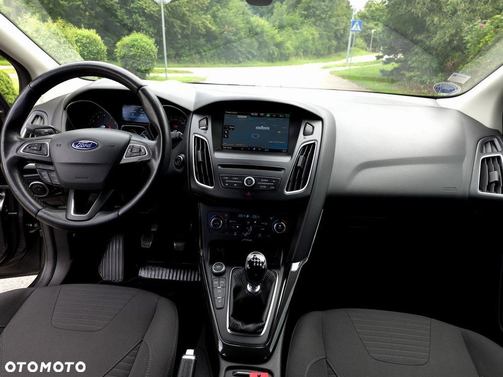 Ford Focus 1.5 EcoBoost Titanium ASS - 7