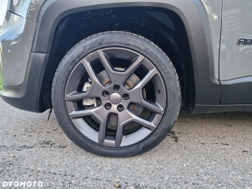 Jeep Renegade - 25