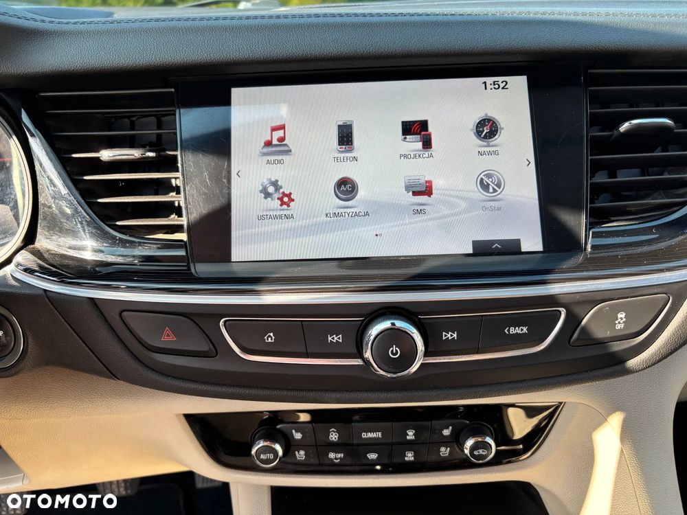 Opel Insignia - 16