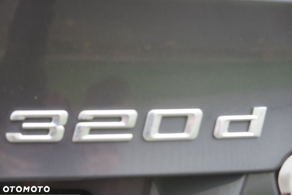BMW Seria 3 320d - 6