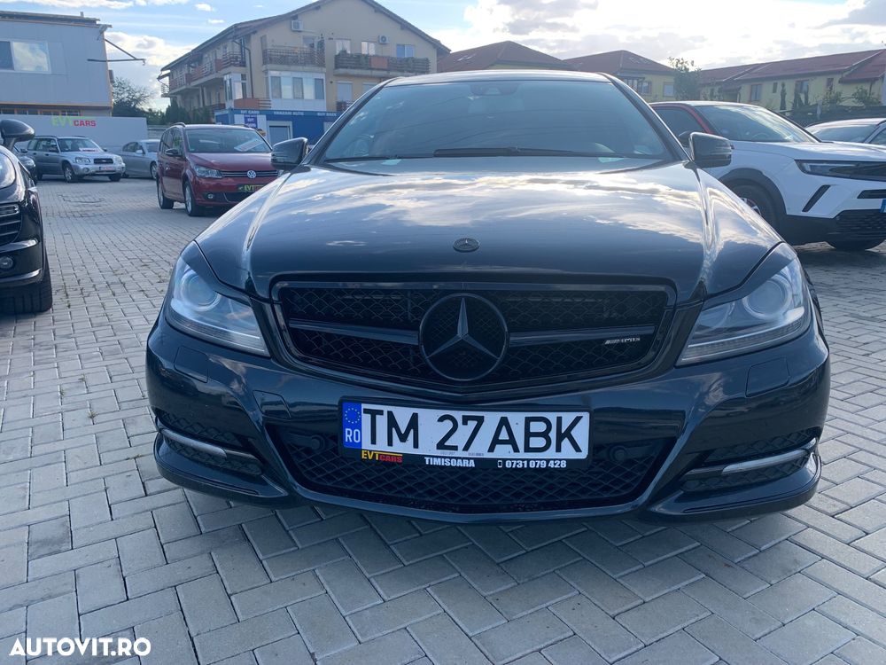 Mercedes-Benz C 220 d Coupe AMG Line - 8