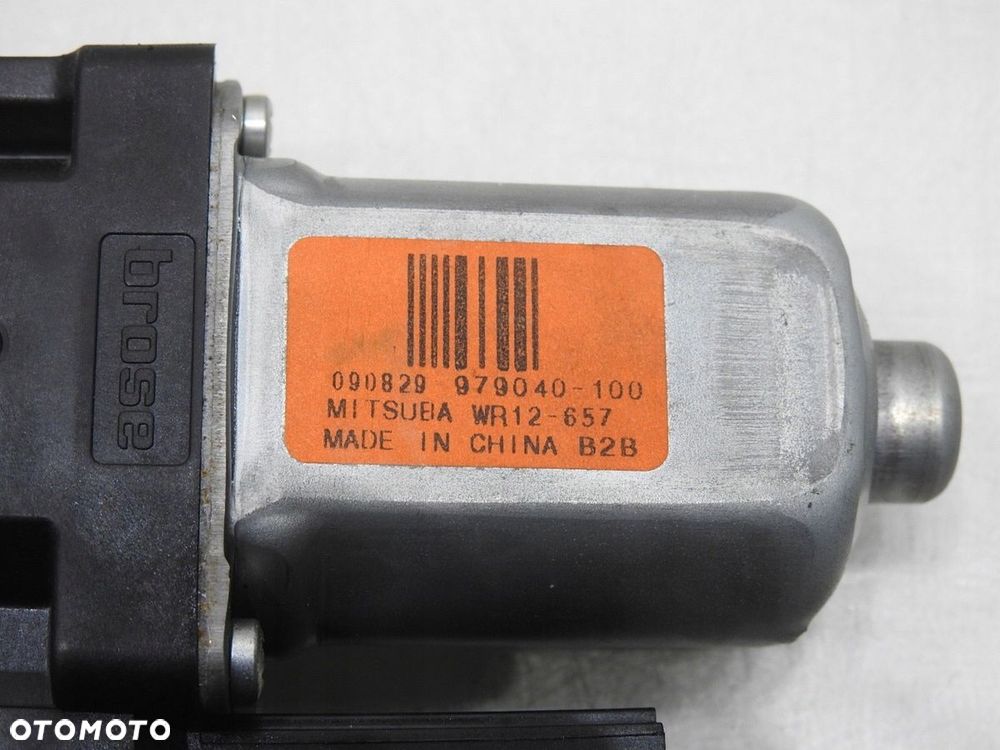 SILNICZEK OPUSZCZANIA SZYBY PRAWY TYŁ V50 LIFT - 9
