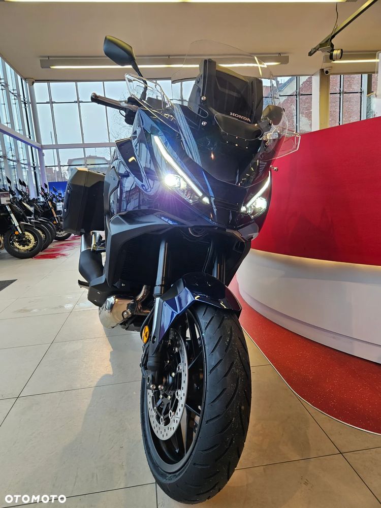 Honda NT - 4