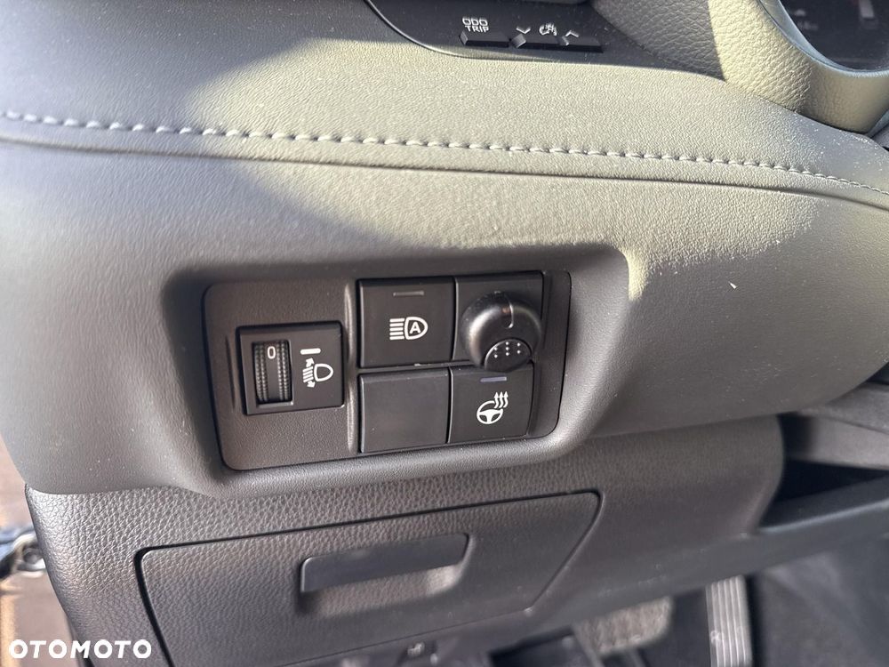 Toyota Highlander - 11