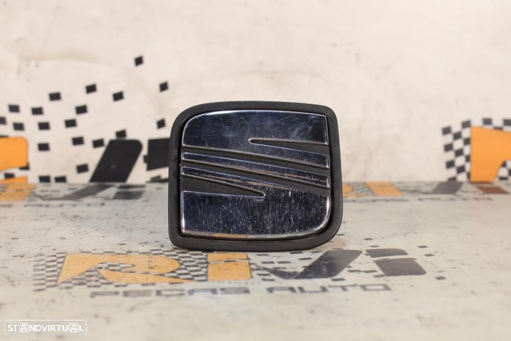 Puxador Da Tampa Da Mala Seat Ibiza Iv (6J5, 6P1)  6J4827565b / 6J4827 - 2