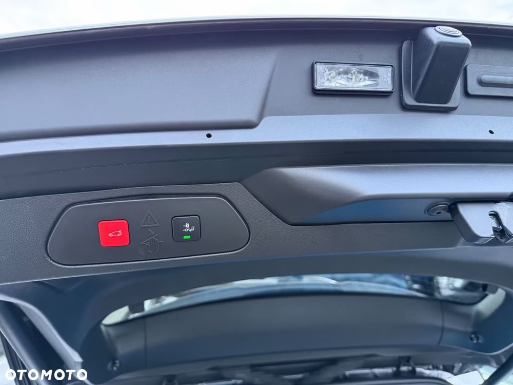 Opel Grandland X 1.2 Start/Stop Elegance - 23