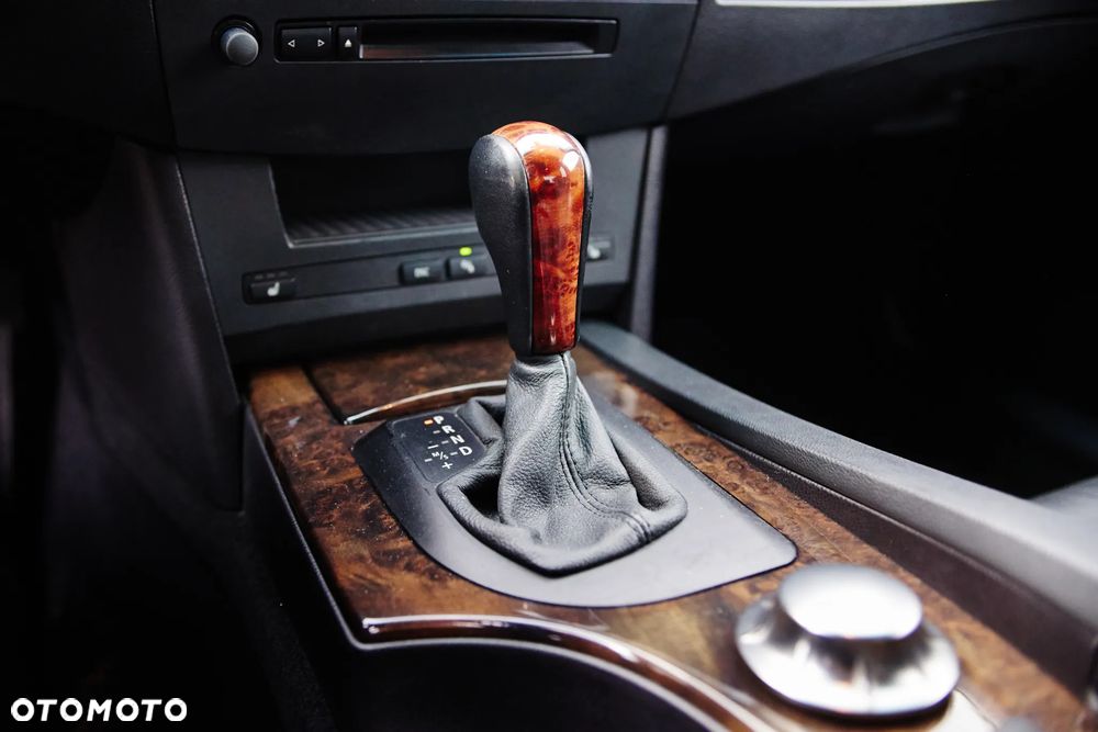 BMW Seria 5 - 18