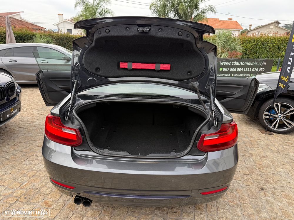 BMW 220 d Sport Line - 35