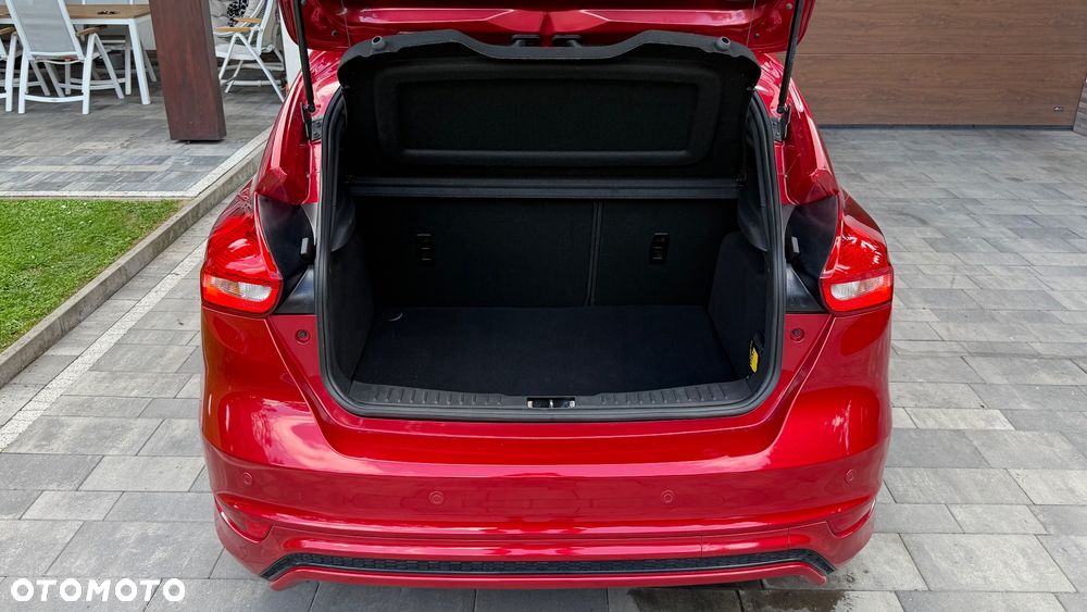 Ford Focus 1.0 EcoBoost Start-Stopp-System ST-LINE DESIGN - 27