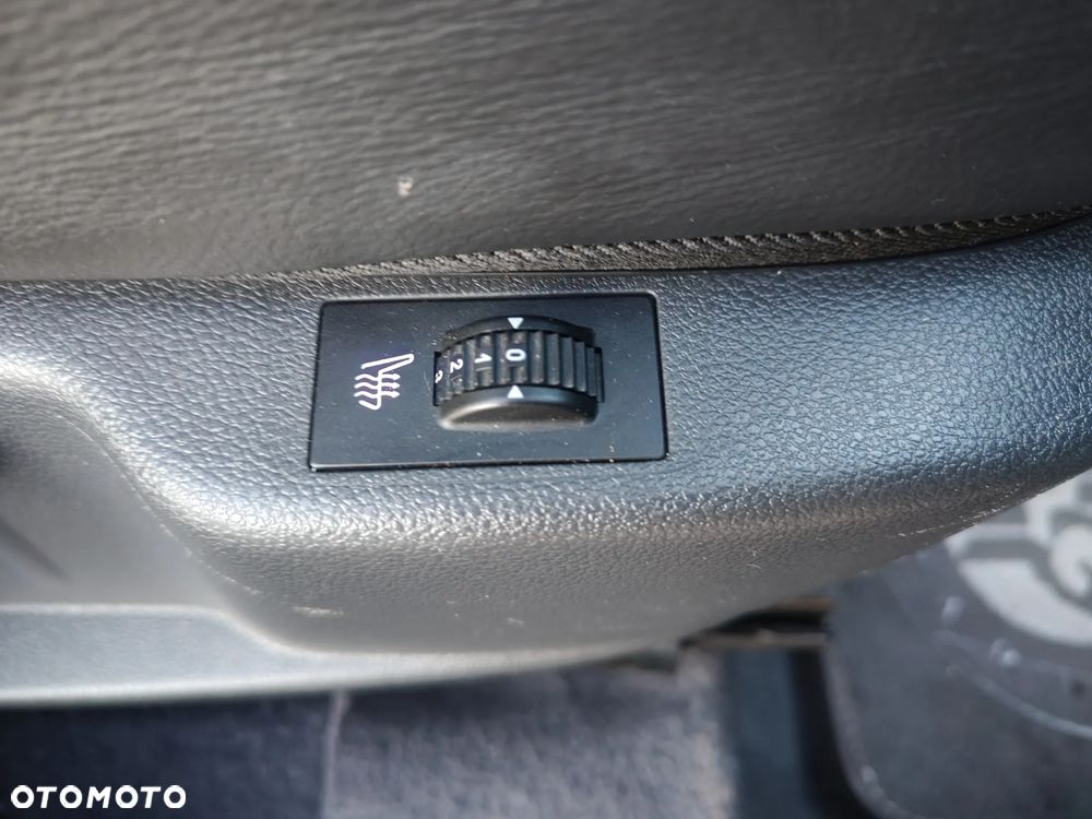 Peugeot 3008 HDi FAP 150 Roland Garros - 31