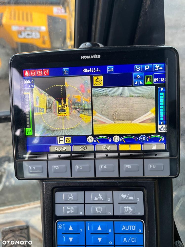 Komatsu PW160-11 - 8