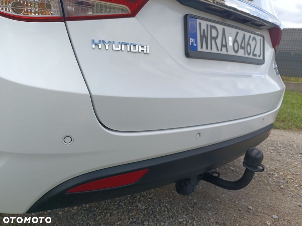 Hyundai i40 1.7 CRDi Comfort + - 17