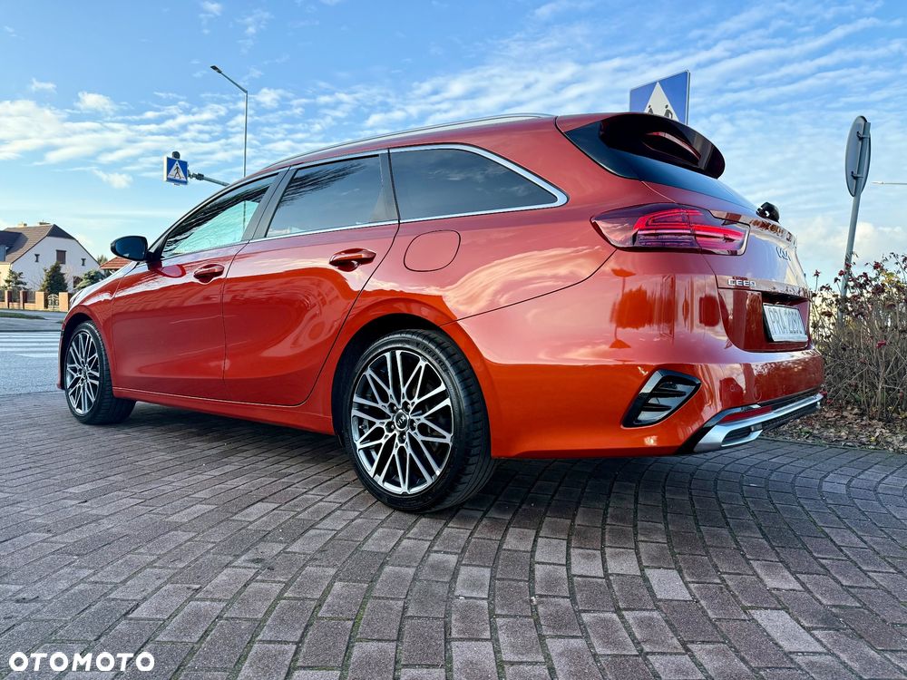 Kia Ceed 1.5 T-GDI DCT7 OPF GT Line - 36