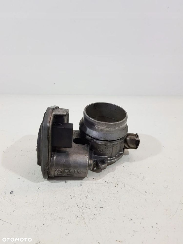 PRZEPUSTNICA BMW E87 E90 E91 2.0D N47 780437301 - 3