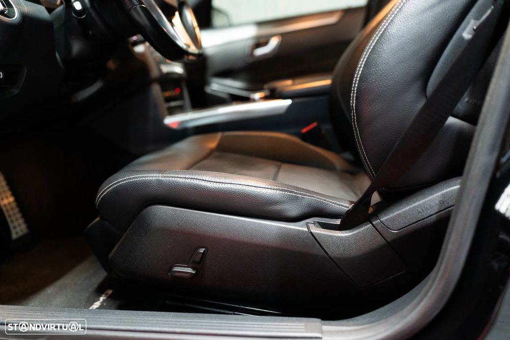Mercedes-Benz E 300 BLUETEC Hybrid Avantgarde 107g - 42