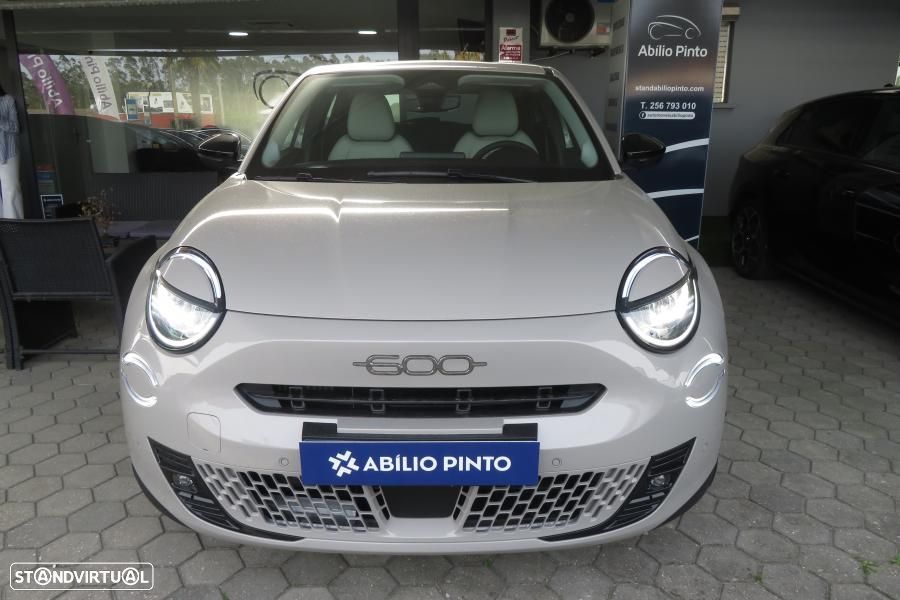 Fiat 600 1.2 Hybrid Icon - 3