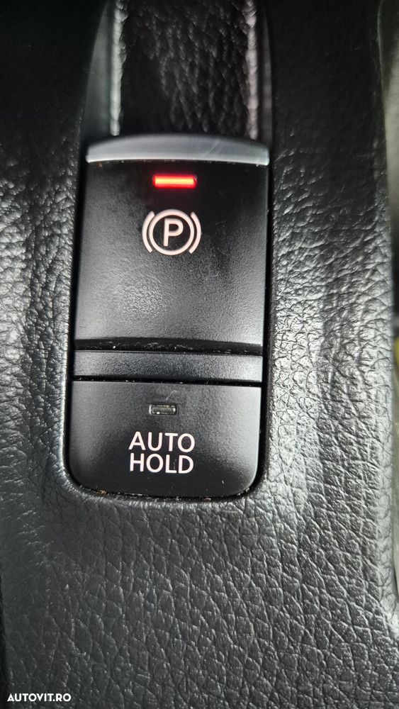 Nissan Qashqai 1.5 DCI N-CONNECTA - 16