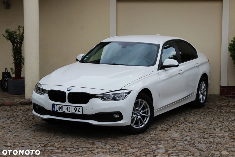 BMW Seria 3 316d Edition Luxury Line Purity - 1