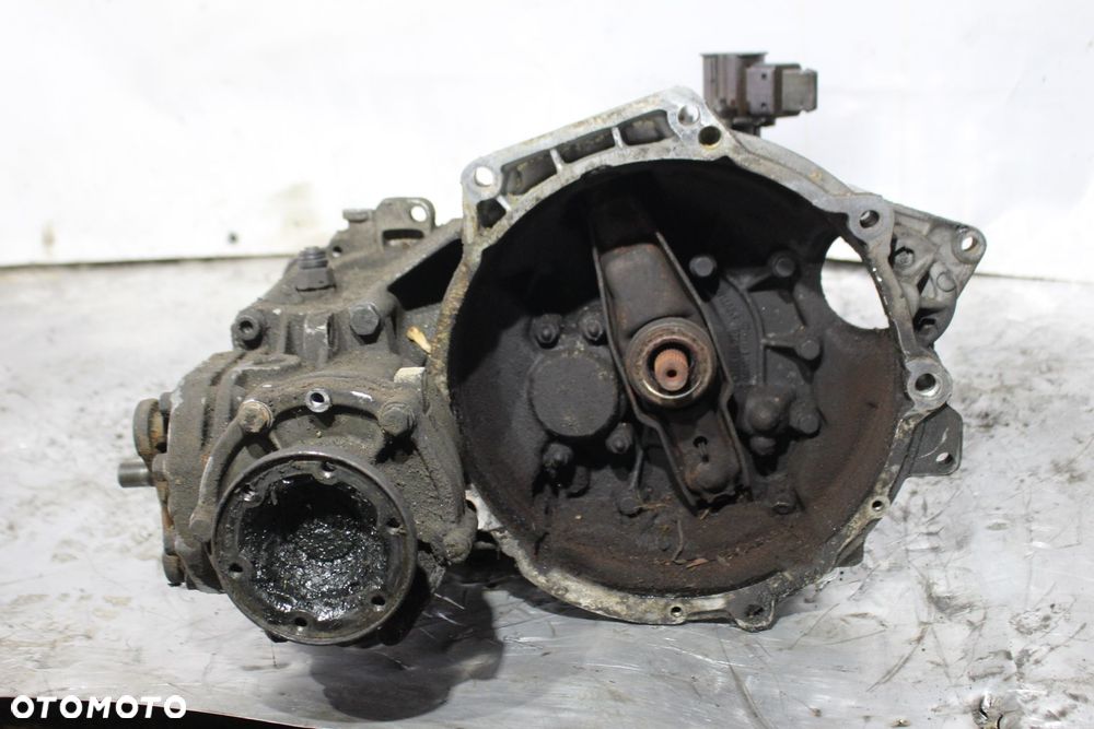SKRZYNIA BIEGÓW CBC VOLKSWAGEN PASSAT B3 SYNCRO G60 - 5