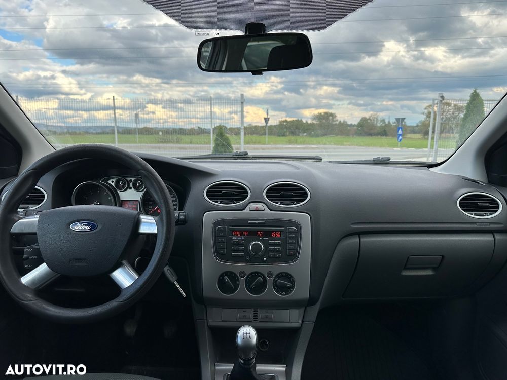 Ford Focus 1.6 TI-VCT Titanium - 6